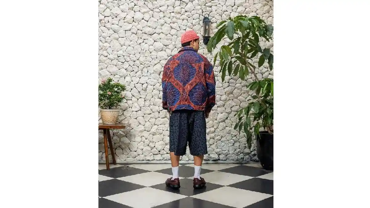 Eksklusif di MyTelkomsel: Jaket ‘Phoenix Crest’ Kolaborasi SIMPATI x Othman