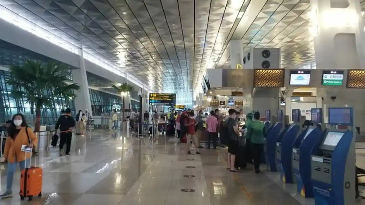 Dua Jenis Penumpang Ini Boleh Naik Pesawat Meski Tak Terima Dua Dosis Vaksin