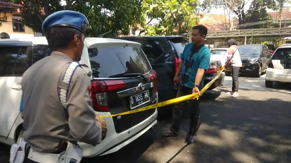 Sukses Enam Kali Bawa Kabur Mobil Orang, Pemilik Mobil Harus Tahu Modus Penipu Ini