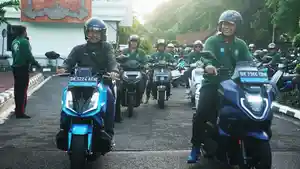 PLN-Gandeng-Komunitas-EV-Lakukan-Aksi-Sosial-dan-Peduli-Lingkungan.jpg