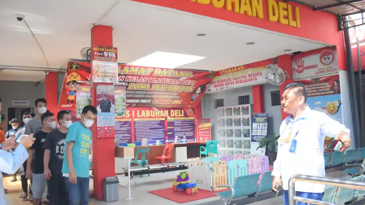 50 WBP Rutan Labuhandeli Dipindahkan ke Rutan Kabanjahe, Karutan Nimrot: Guna Peningkatan Pembinaan