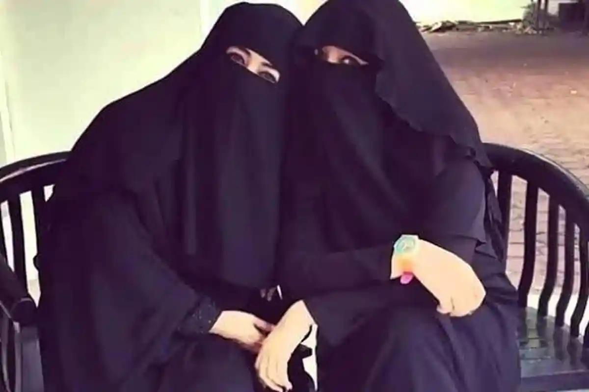 BIASA Tampil Bercadar, Umi Pipik Buat Pangling saat Pergi ke Pasar, Dipuji Cantik Paripurna