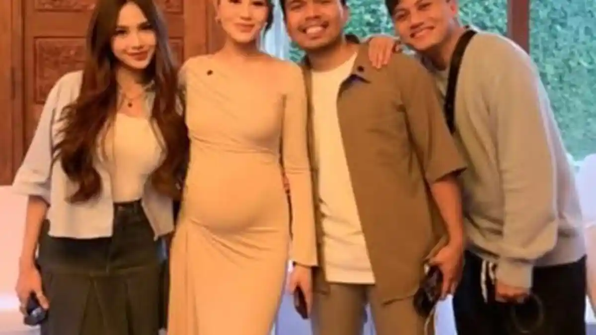 Aaliyah Massaid dan Thariq Halilintar Gelar Gender Reveal, Dihadiri Para Artis Termasuk Mahalini