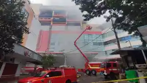 20250116-Glodok-Plaza-mal-legendaris-terbakar.jpg