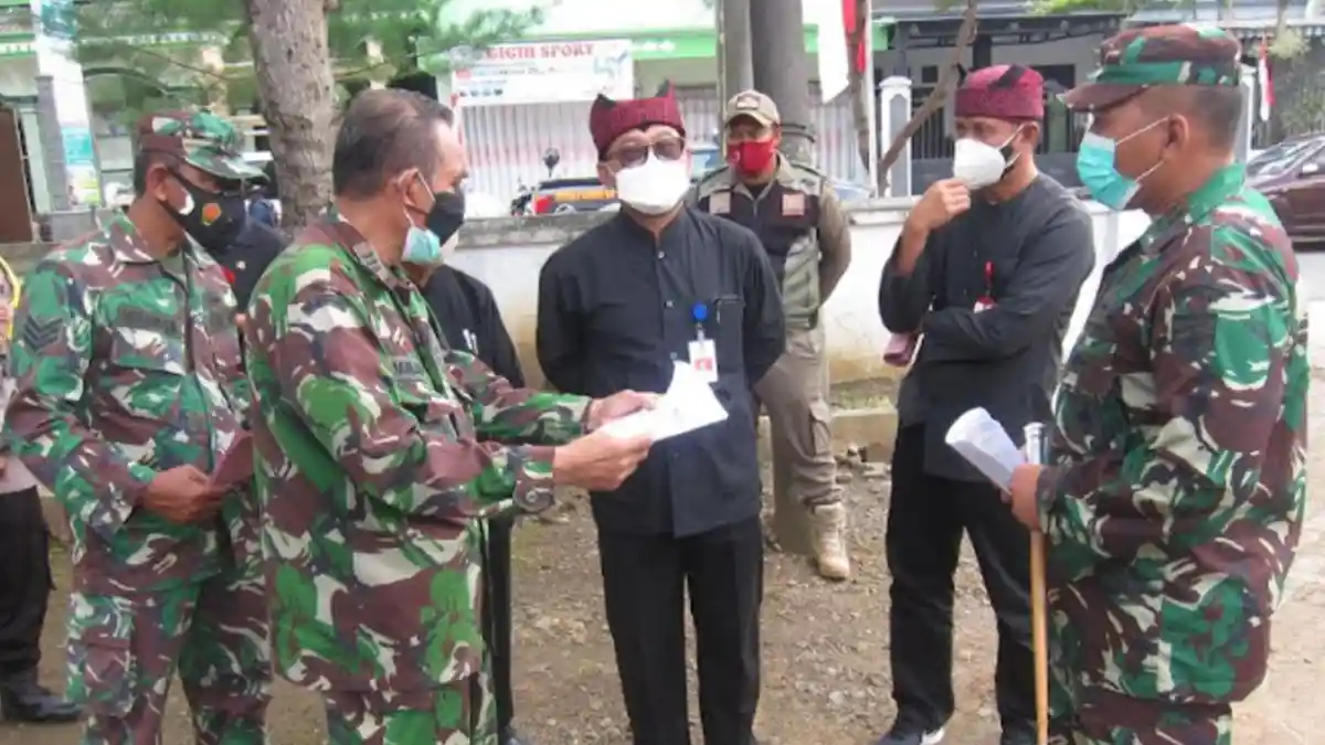 234 Pasien Covid-19 Banyuwangi yang Isolasi Mandiri Telah Dipindahkan ke Tempat Isoter