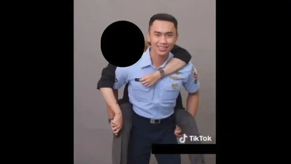 Viral TNI Gadungan Ajak Mbak Cantik Foto di Studio: Warganet: Mau Kasihan, tapi Mbak Ini . . .