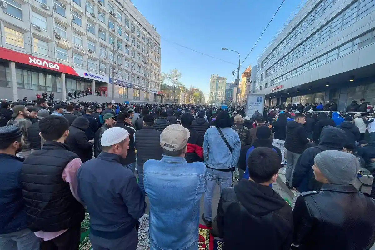 Kisah Mahasiswa Majalengka Lebaran di Rusia, Sempat Salah di Rakaat Kedua Salat Id, ''Di Sini Beda''