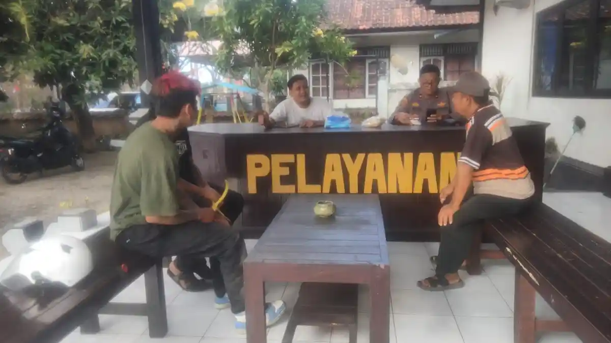 Seorang Pria Dibawa ke Polsek Gilimanuk Jembrana, Diduga Mabuk dan Hendak Mencuri