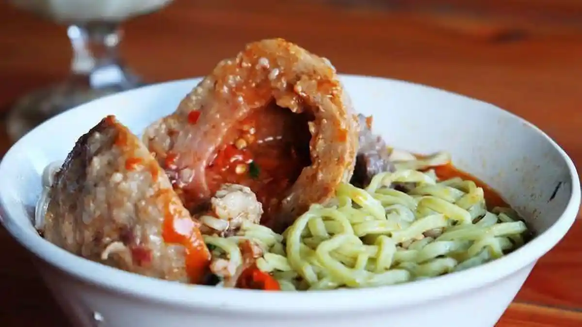 5 Tempat Bakso Urat Enak dan Hits di Bandung, No 2 Pernah Direview Artis