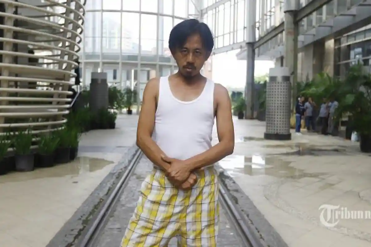 Biodata Epy Kusnandar Alias Kang Mus, Preman Pensiun yang Jualan Nasi Uduk di Apartemen Kalibata