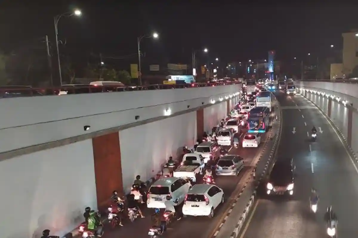 Jalur ke Bandara Ngurah Rai Langanan Macet, Antisipasi Hal Ini Jika Tak Ingin Ketinggalan Pesawat