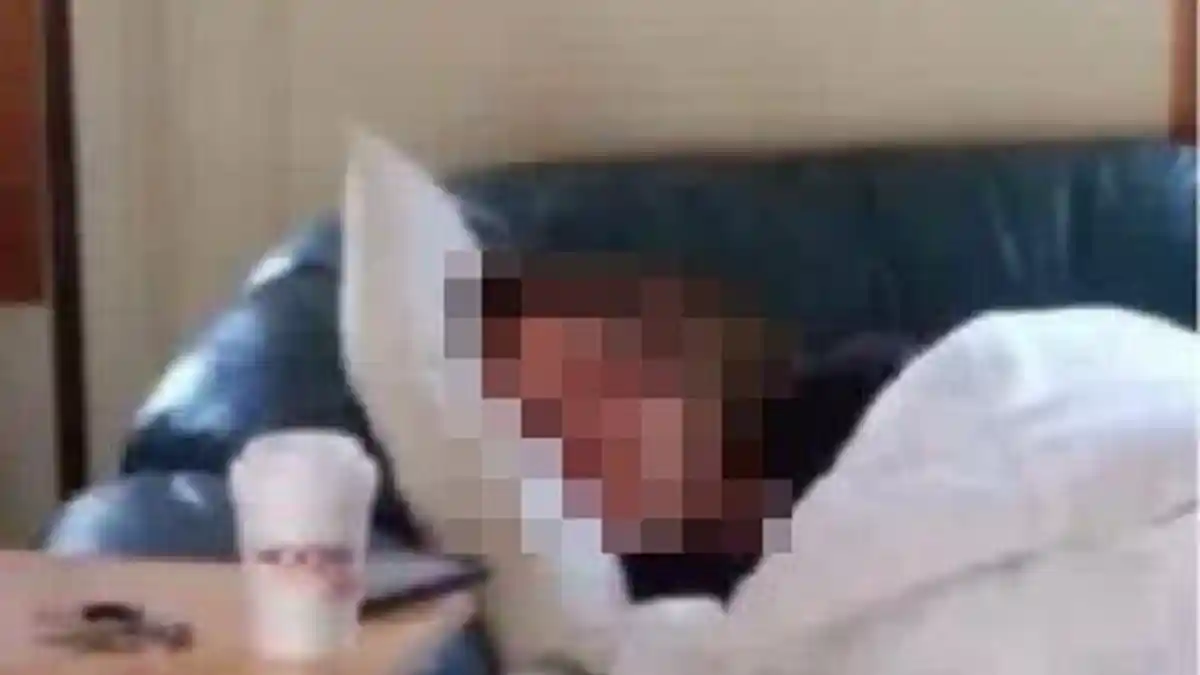 Pria Titipkan Bayi ke Seorang Wanita, tapi di Siang Bolong Ia Pergoki Pengasuhnya Lakukan Ini