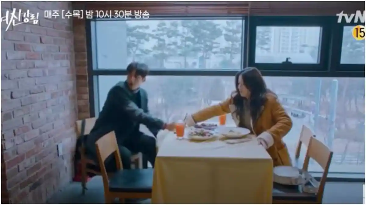 Sinopsis Drama Korea True Beauty Episode 9, Su Ho dan Ju Kyung Berkencan Secara Diam-diam