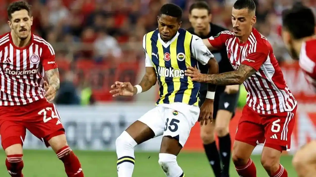 Prediksi Skor Fenerbahce vs Olympiakos, Cek Head to Head dan Statistik Tim, Kick off 02.00 WIB