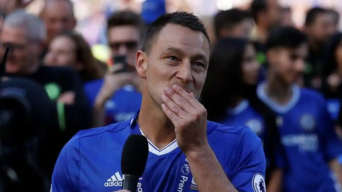 Air Mata John Terry Saat Ucapkan Kata Perpisahan untuk Chelsea