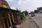 BREAKING NEWS: Kecelakaan Pemotor Asal Semarang Tabrak Truk Pecah Ban di Demak, Luka Berat di Kepala