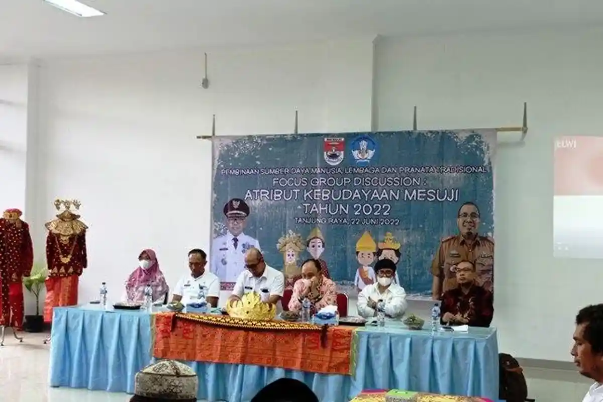 Disdikbud Mesuji Gelar FGD Atribut Kebudayaan Mesuji Tahun 2022, Hadirkan Budayawan Anshori Djausal