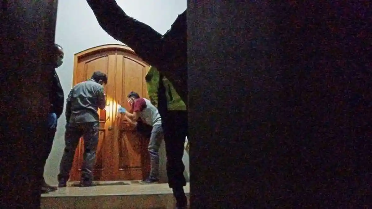 Maryono Kaget Saat Melihat di Dalam Rumah Ternyata Semua Keluarga Adiknya Sudah Jadi Mayat