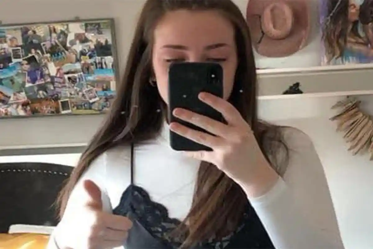 Guru Usir Siswi SMA Gegara Bajunya Mirip Pakaian Dalam, Sang Ayah Protes dan Curhat di Medsos