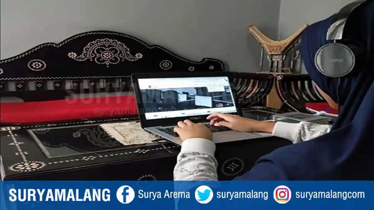 Aplikasi iLab Untuk Praktik Mahasiswa Teknik Informatika UMM Saat Kuliah Harus Secara Daring