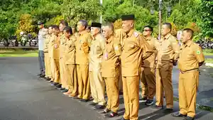 Pejabat-Pemkab-Lingga.jpg