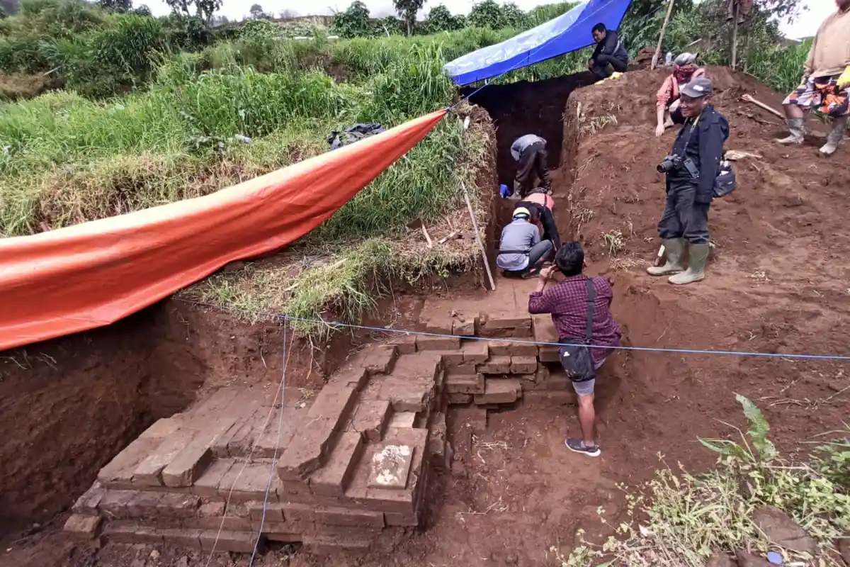 Baru Ditemukan, Candi Kunti Daya Tarik Baru Kawasan Wisata Dieng