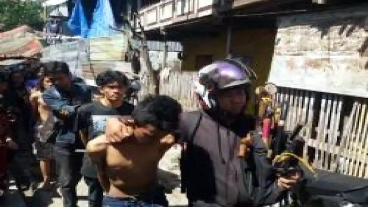 Sedang Asik Pesta Narkoba, Empat Pecandu di Cimahi Digrebek Polisi