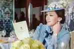 Berlibur ke Luar Negeri, Ada Kesamaan Mencolok di Liburan Maia Estianty, Luna Maya & Nia Ramadhani