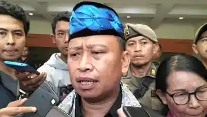 Sekda-supian-suri-pastikan-pemkpt-beri-bantuan.jpg