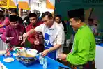 walikota-pekanbaru-firdaus-ikut-lomba-memasak-mie-sagu-muhammad-jamil-filosofi-memasak-melayani.jpg