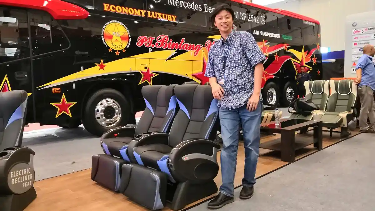 Mau Belanja Jok untuk Kabin Bus? Mampirlah ke Booth Rimba Kencana