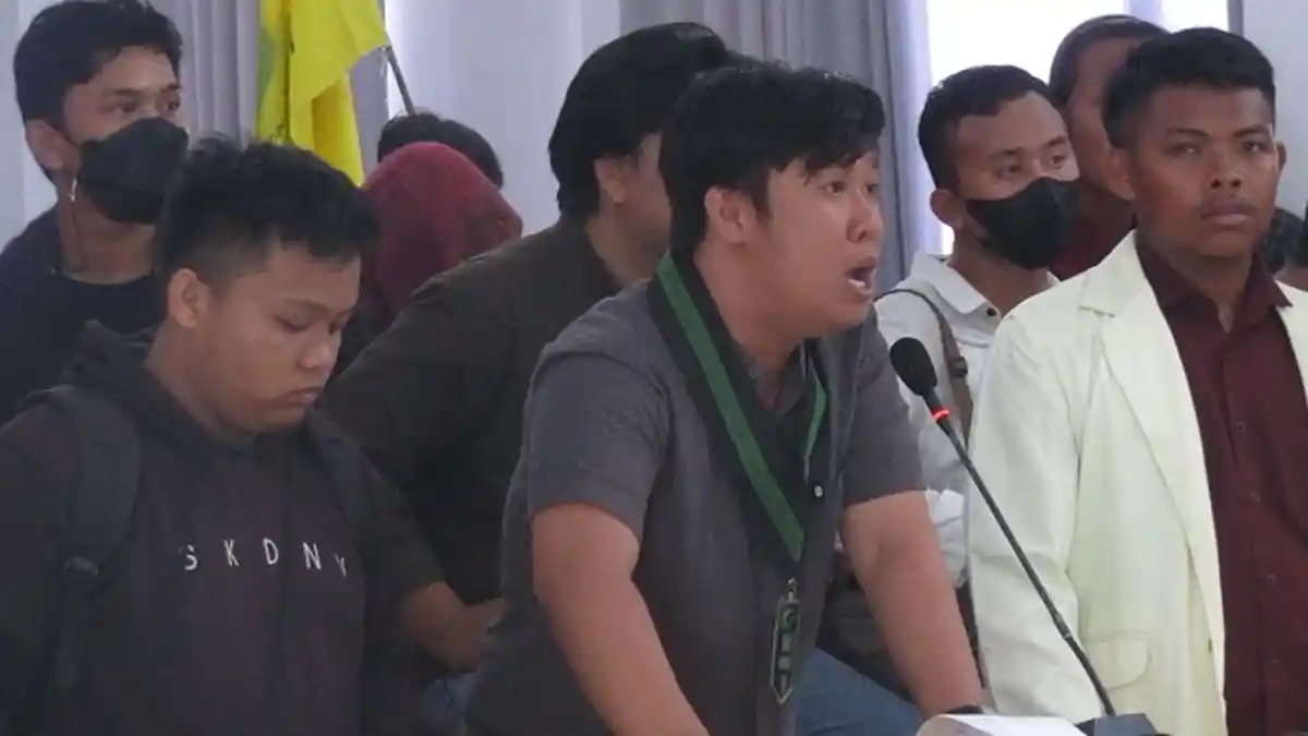 Cipayung Plus Konawe dan Mahasiswa Universitas Lakidende Geruduk Kantor DPRD, HMI Nyatakan Sikap