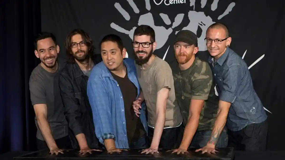 Chord Kunci Gitar dan Lirik Lagu Crawling Linkin Park: Crawling In My Skin