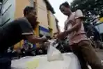 Permintaan Kolang Kaling Meningkat