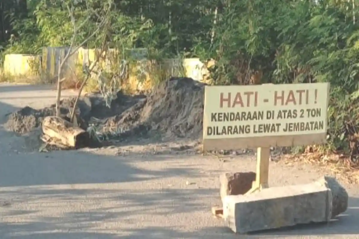 Nyaris Ambruk, Warga Minta Pemprov NTT Segera Perbaiki Jembatan Pomakeke di Nagekeo