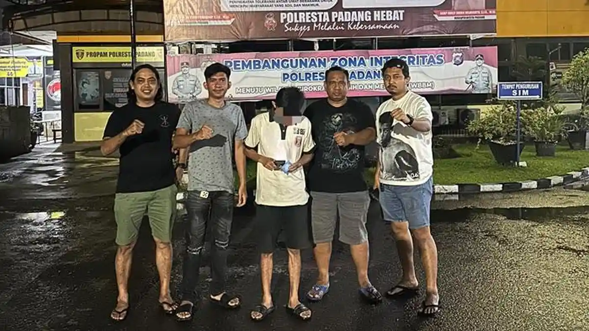 Asyik Transaksi Judi Togel Secara Online, Buruh Harian Lepas di Padang Sumbar Ditangkap Polisi