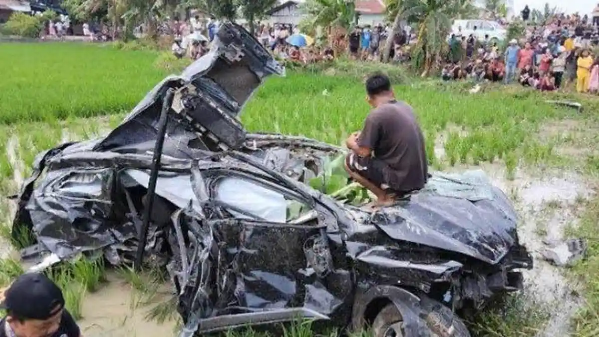 6 Nyawa Melayang dalam Kecelakaan Kereta Api di Medan, PT KAI Dinilai Lalai dan Dilaporkan