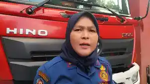Plt-Kepala-Bidang-Pengendalian-Operasional-Kebakaran-dan-Penyelamatan-Tessy-Haryanti.jpg