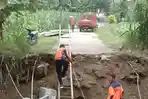 jembatan-Bojonegoro-putus.jpg
