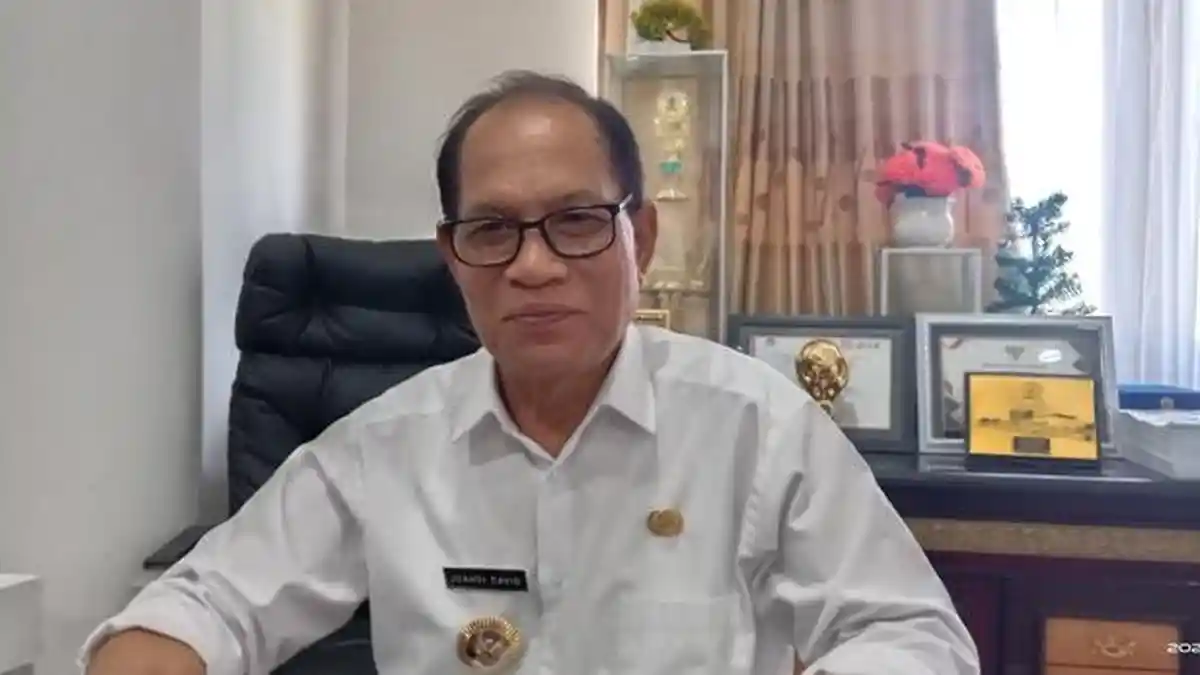 Bupati TTU Bersyukur Pasangan Calon Lain Sudah Menerima SK Partai Politik