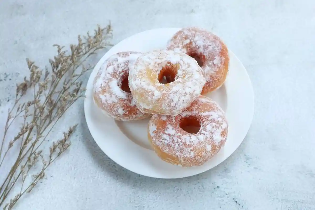Cara Membuat Donat Kentang Sederhana, Empuk dan Mengembang Sempurna