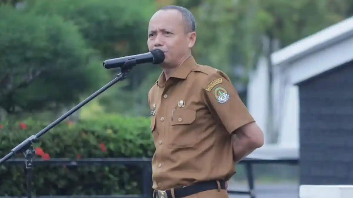 ‎Pemkab Ketapang Gelar Apel Pasca Lebaran, Sekda Tekankan Percepatan Kinerja ASN
