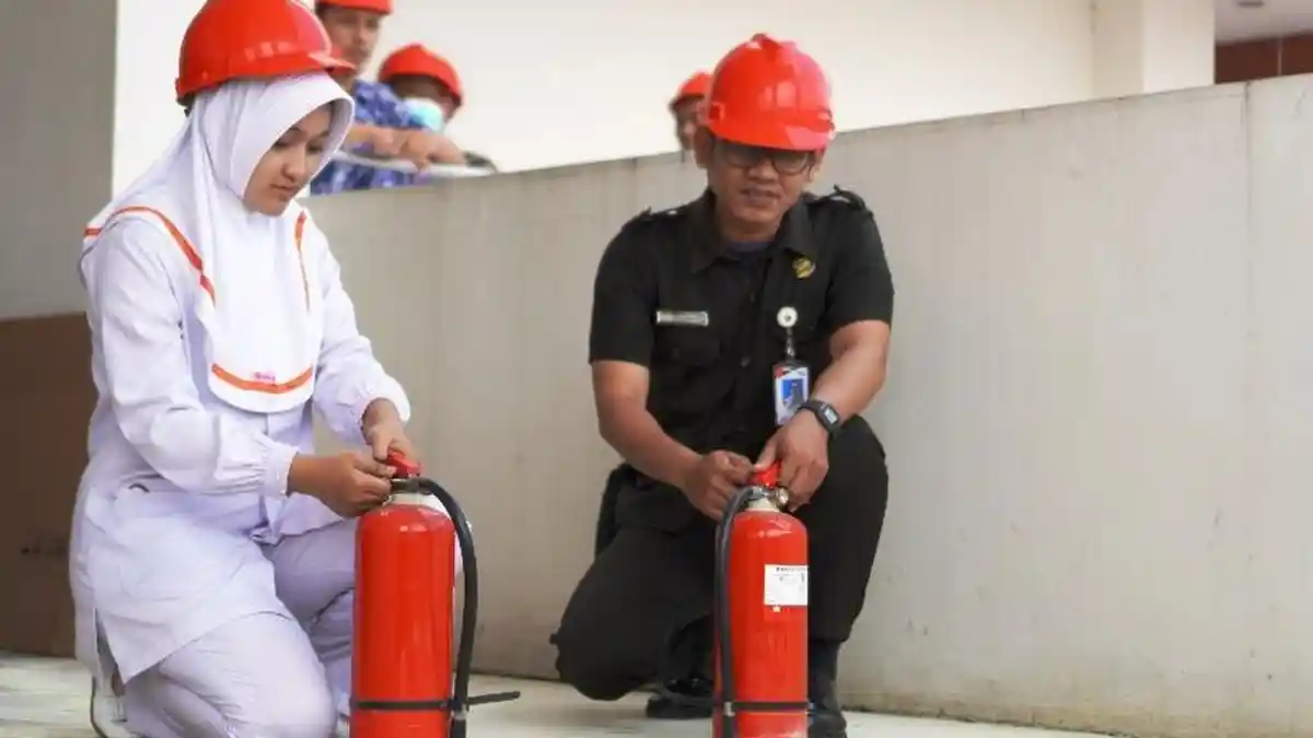Simulasi Kode Red RSUD Kajen Pekalongan, Latih Petugas Sigap Hadapi Ancaman Kebakaran