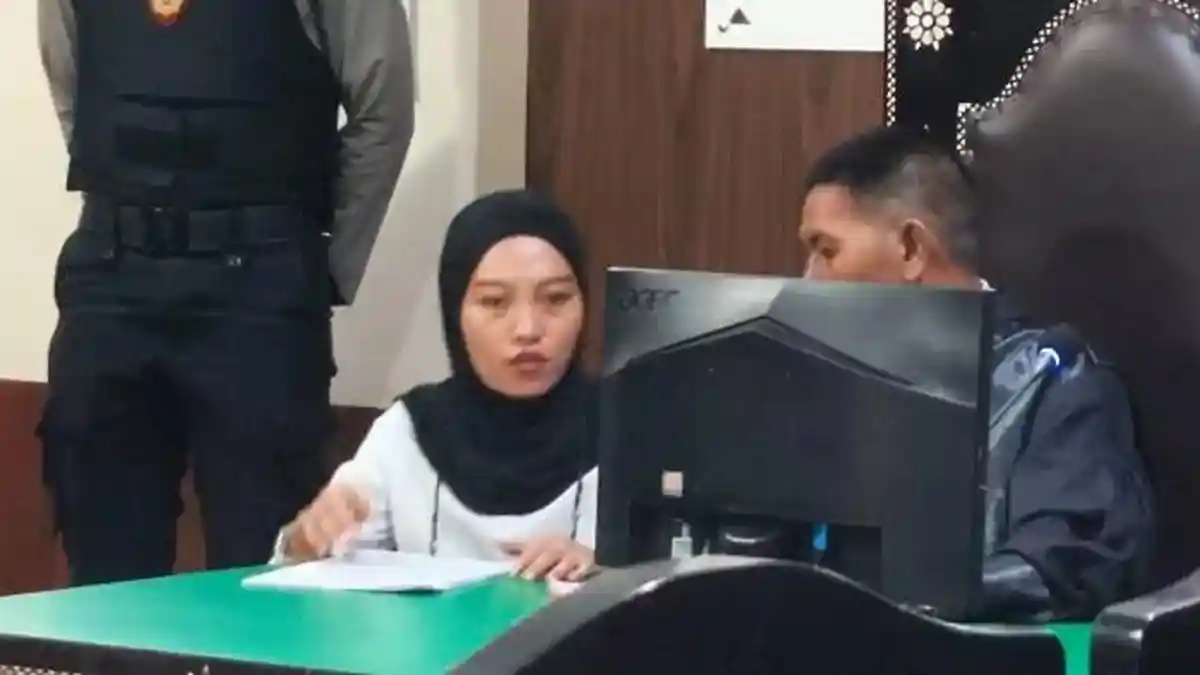 Brigadir Rizka Bunuh Brigadir Esco Pakai Alat-alat Ini, Kini Dihukum 10 Tahun Penjara - Tribunlampung.co.id