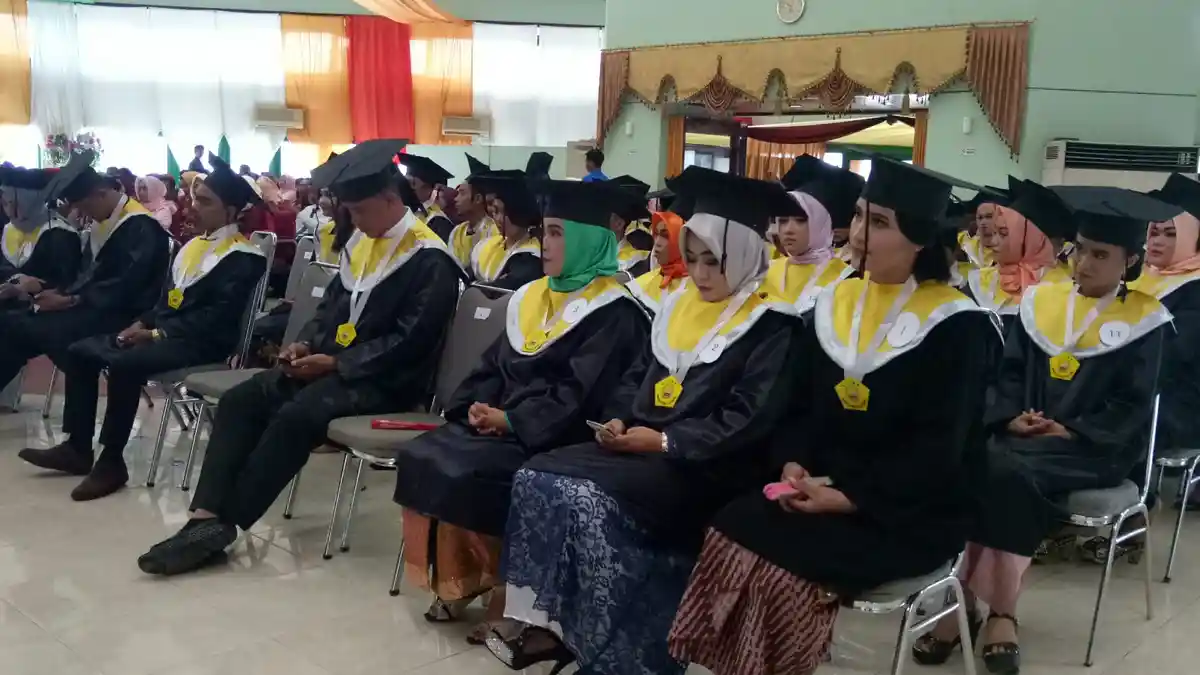 STIMI Yapmi Makassar Gelar Wisuda Angkatan XVI, Lulusan Terbaik Raih IPK 3,94 - 08122018_yapmi.jpg