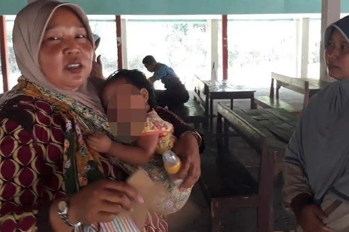 Kisah Bayi 14 Bulan Tunggui Jenazah Ayahnya di Kamar, Berdialog dengan Ibunya yang Jadi TKW