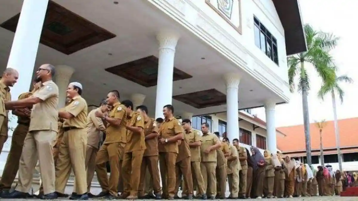 PPKM Level 3 Saat Nataru, ASN Dilarang Cuti dan Bepergian ke Luar Daerah, Simak Aturan Lengkapnya