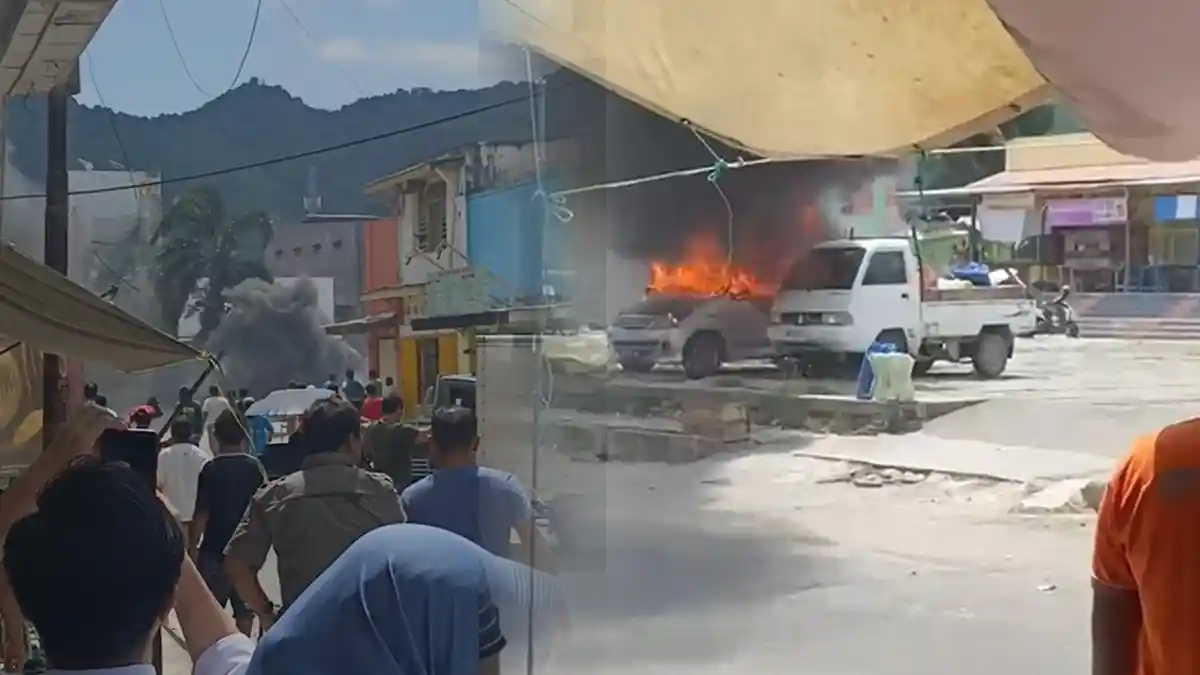 BREAKING NEWS: Mobil Sedang Terbakar di Kawasan Kota Tua Gorontalo