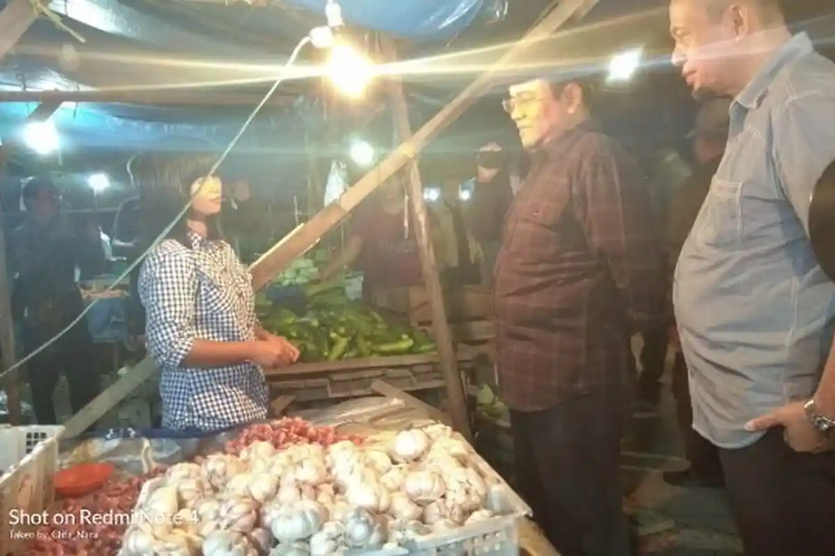 Maulana Sidak Ke Pasar Induk Talang Gulo, Tanggapi Keluhan Para Agen