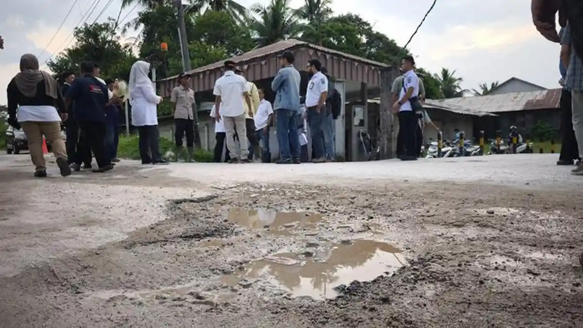 Perbaikan Jalan Murai Depan PT AKU Segera Dilakukan, Dinas PUPR ...